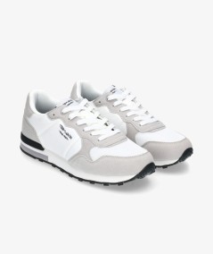 Deportivas blancas hombre con cordones estilo casual España