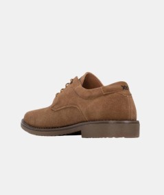 Calzado bajo camel para hombre XTI 145771 diseño cómodo y versátil España
