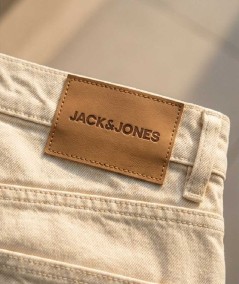 Bermuda vaquera camel hombre Jack & Jones modelo 12290839 España
