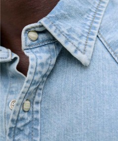 Camisa vaquera light blue hombre tejido suave y transpirable España