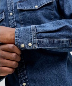 Camisa vaquera azul medio hombre cómoda para uso diario España