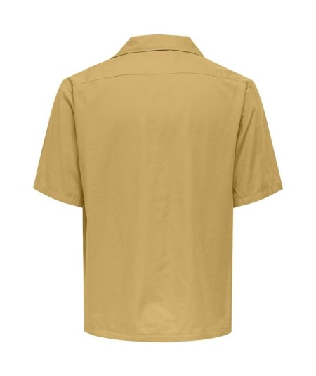 Camisa de manga corta para hombre Only and Sons 22033778 en algodón y modal con cuello resort color ratán ideal para looks casu