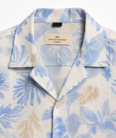Camisa de manga corta para hombre Carlos Córdoba 82520 confeccionada en 100% lino con cuello clásico, fresca, ligera y perfecta