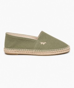 Alpargatas para hombre Gilbert Teckel fabricadas en España con corte textil, logo bordado, vira de esparto y suela de goma, ide