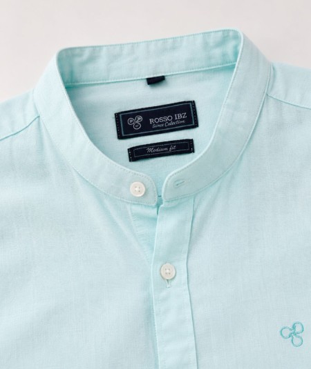 Camisa de manga larga para hombre CH741 confeccionada en lino con cuello Mao, corte Medium Fit, sin bolsillo delantero y espald