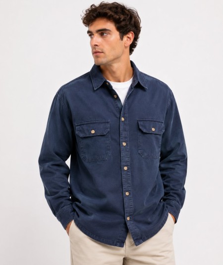 Sobrecamisa para hombre Rever Mile 41515 confeccionada en 98% algodón y 2% elastano, cómoda, resistente y perfecta para complet