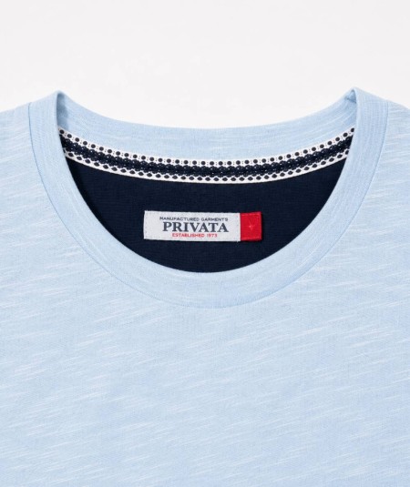 Camiseta para hombre Privata PRI2535 de manga corta en color azul confeccionada en 60% algodón y 40% poliéster, cómoda, ligera 