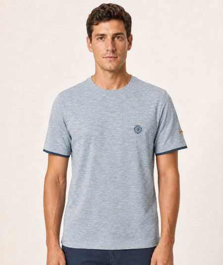 Camiseta para hombre Privata PRI2532 de manga corta confeccionada en 60% algodón y 40% poliéster, con logotipo en relieve y tej