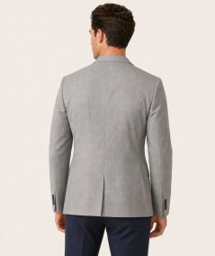 Americana informal para hombre Capelhi 30017 confeccionada en 80% poliéster y 18% rayón, con forro completo y bolsillo de pecho