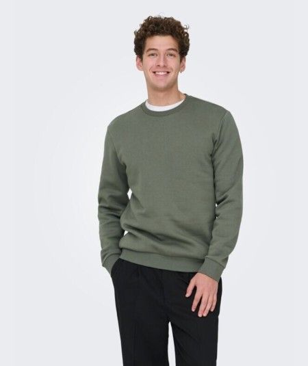 Sudadera para hombre Only & Sons 22018683 con cuello redondo, corte regular e interior cepillado suave, confeccionada en algodó