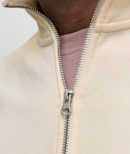Sudadera Jack & Jones 12282899 para hombre con cuello alto, cremallera, manga larga y corte relaxed con interior ligeramente ce