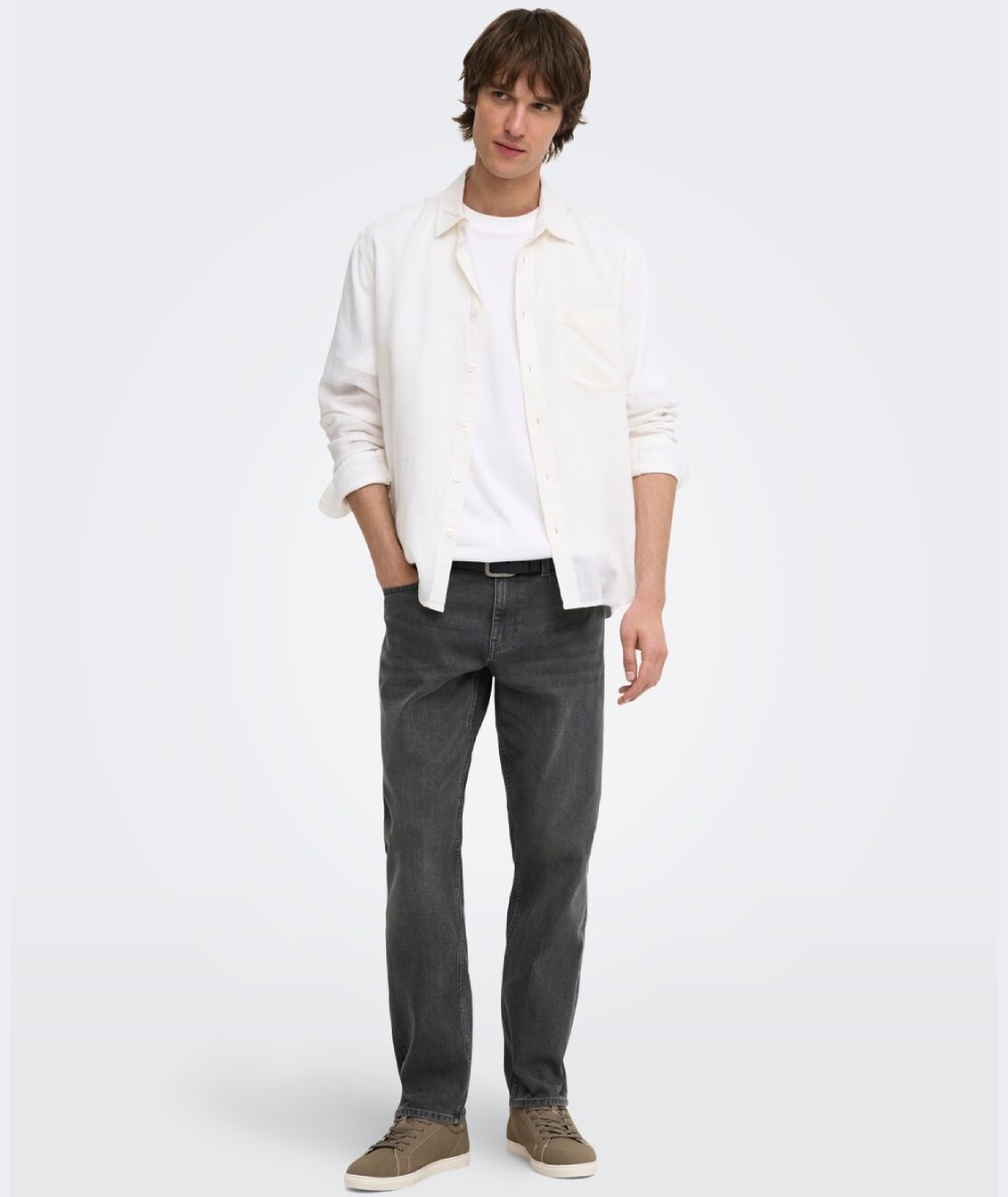 Jeans regular fit para hombre Only & Sons WEFT 22027900 con pernera recta, cintura media y tejido vaquero elástico.