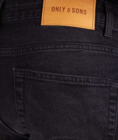 Jeans negro slim para hombre Only & Sons LOOM 22035671 Washed Black con cintura media y tejido elástico.