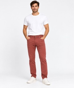 Pantalón de 5 bolsillos para hombre Roy Tiger 3672 con corte regular y tejido de algodón con elastano.