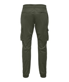 Pantalón cargo verde estilo militar claro con tejido de sarga suave